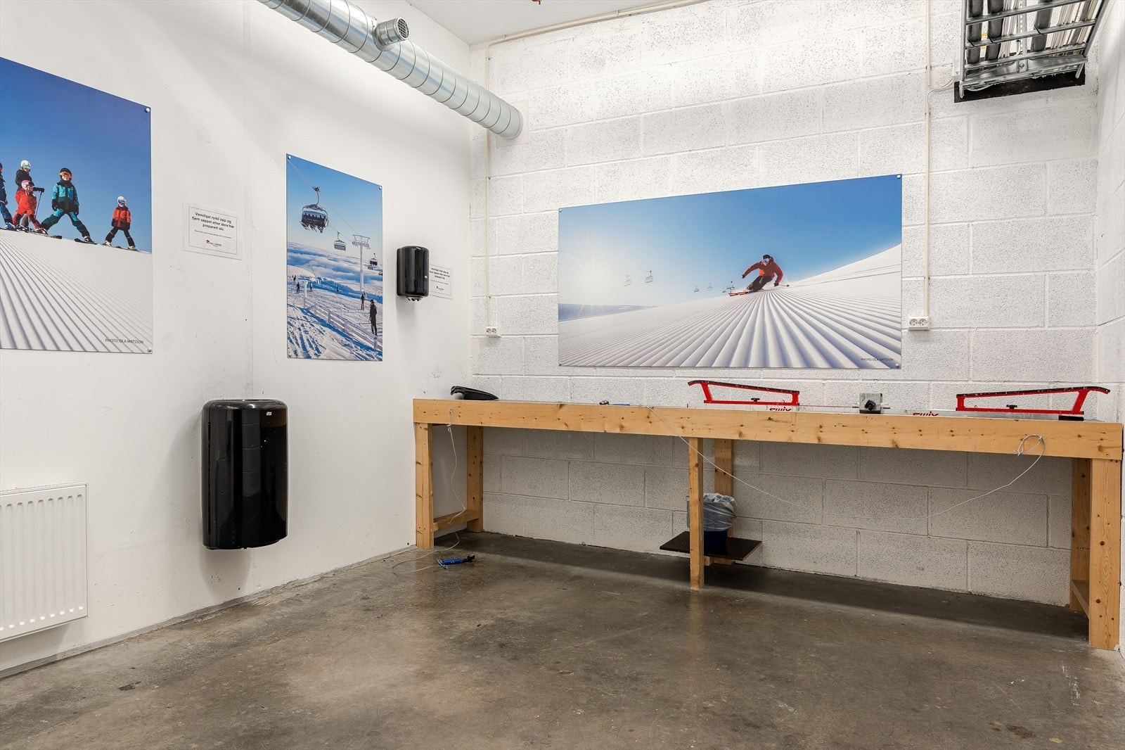 Felles smørebod. Galleribilde