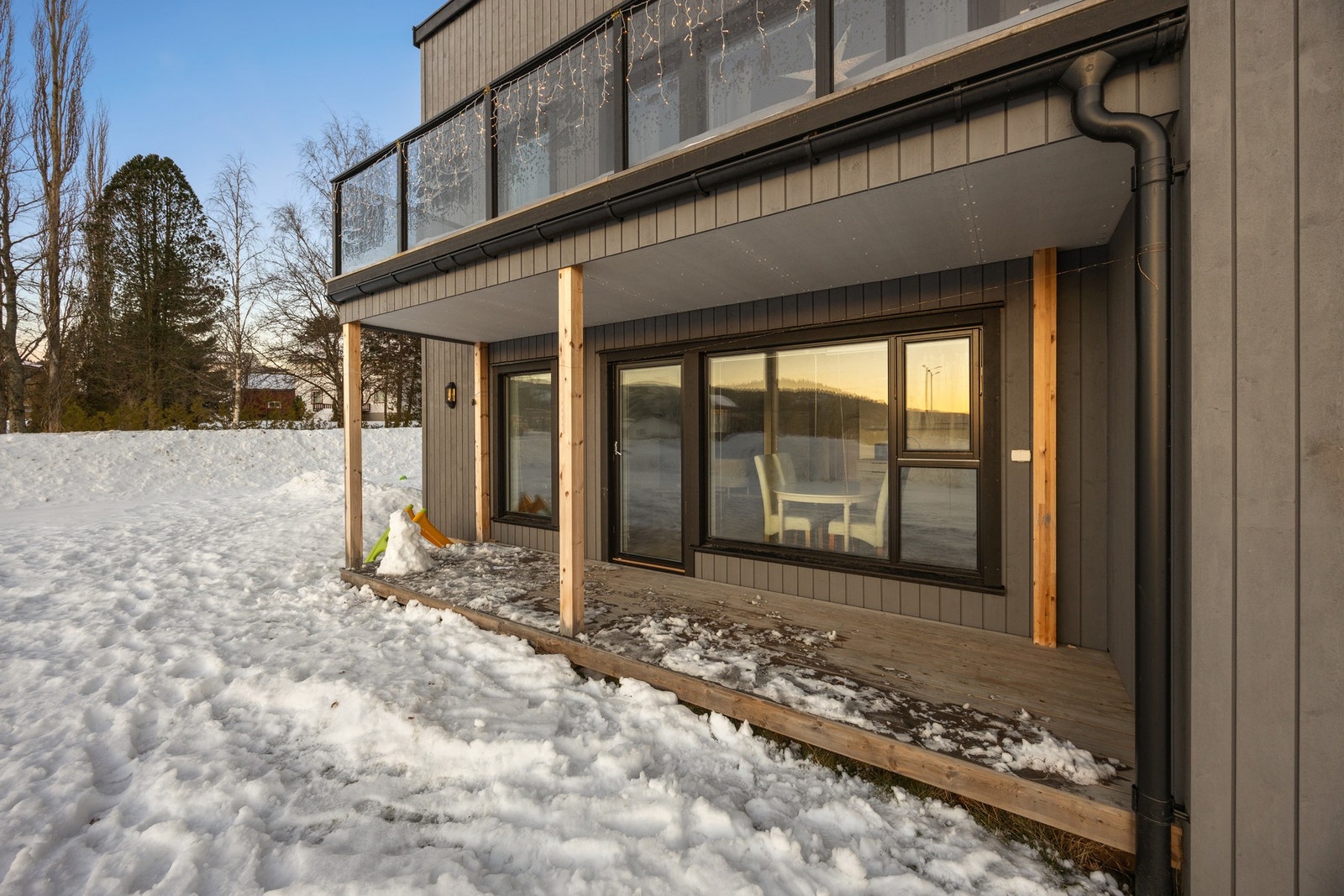 Terrassen måler 9 kvm. Galleribilde