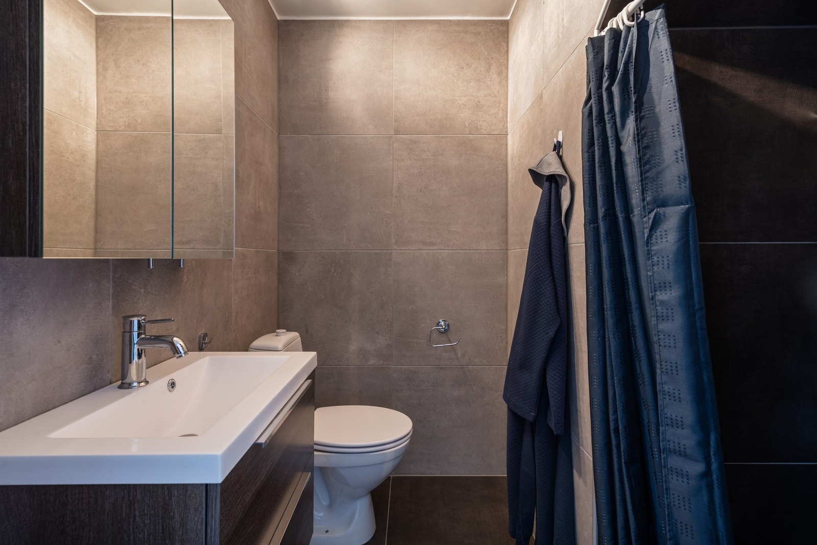 Bad med dusj Galleribilde