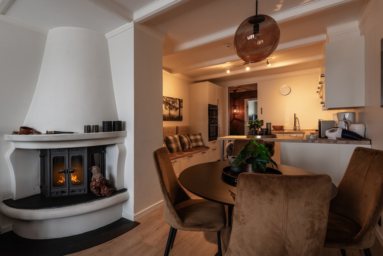 Samle gode venner til hyggelige stunder i høyfjellet Galleribilde