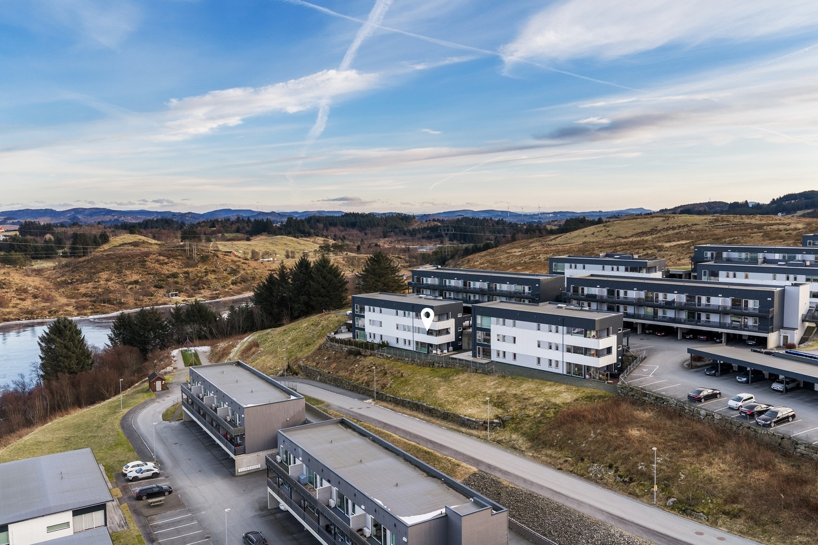 Her får du en lys og moderne 4-roms leilighet på attraktive Vassbrekke! Galleribilde