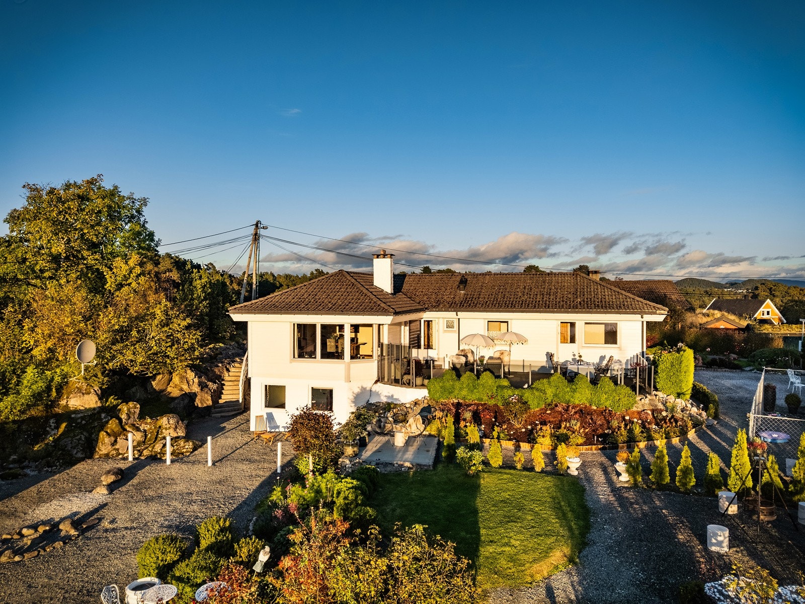 Det er kort vei til natur og sjø! Galleribilde