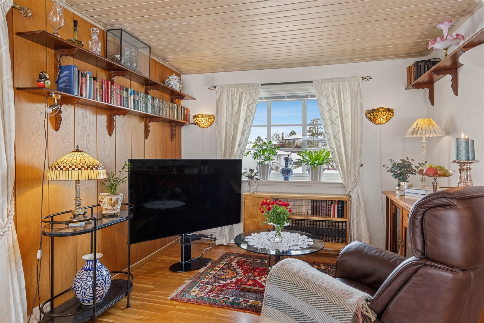 Koselig TV-stue, et lunt og innbydende rom for avslapning og hyggelige stunder. Galleribilde