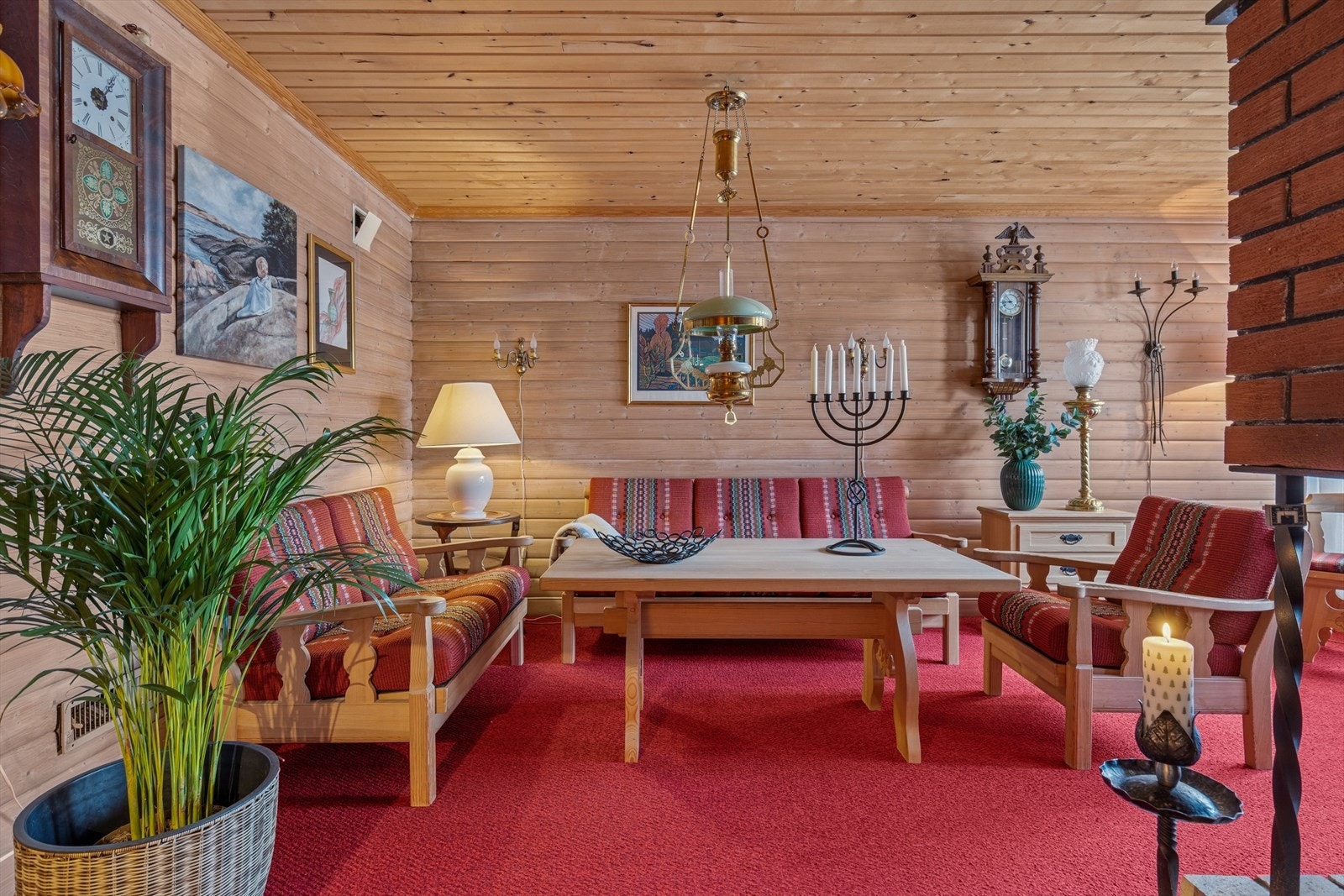 Her kan du enkelt skape en komfortabel TV-krok, et sosialt samlingspunkt eller et rolig sted for hyggelig samvær med familien. Galleribilde