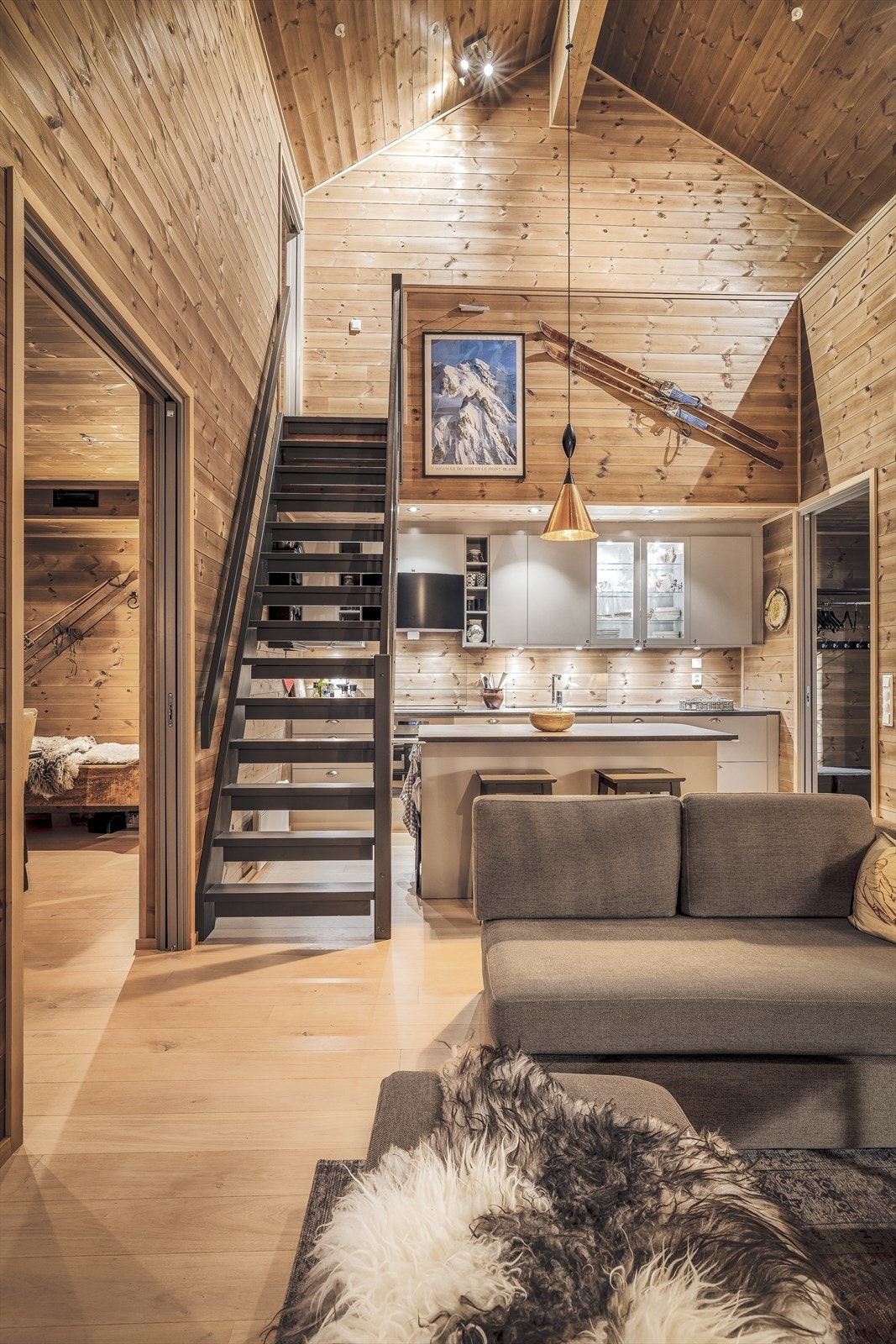 Vi går opp til hemsen i 4.etasje Galleribilde