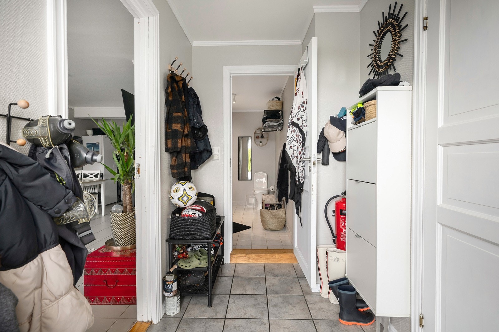 Utleiedel med egen inngang. de er utført radonmåling, uten for høye verdier. Galleribilde