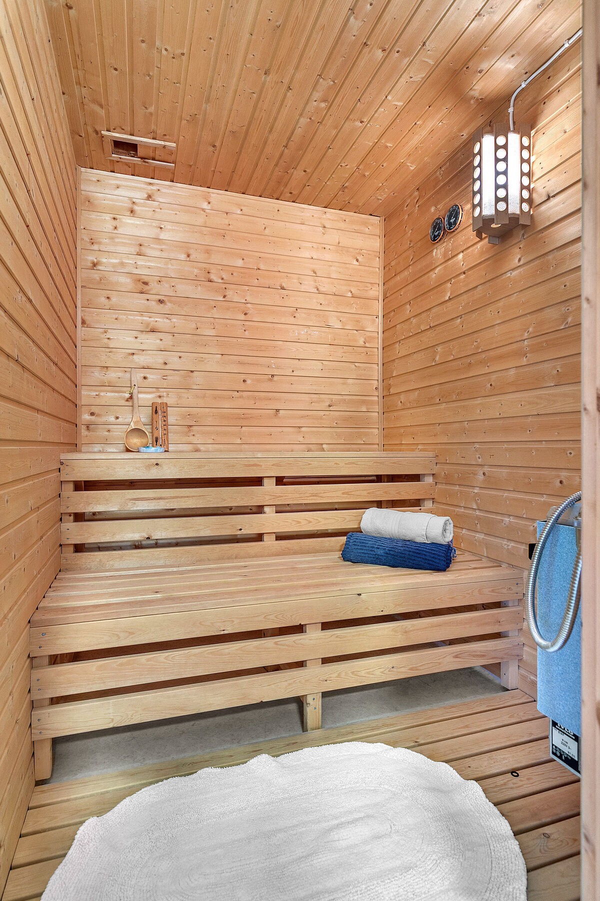 Underetasje - Badstue Galleribilde