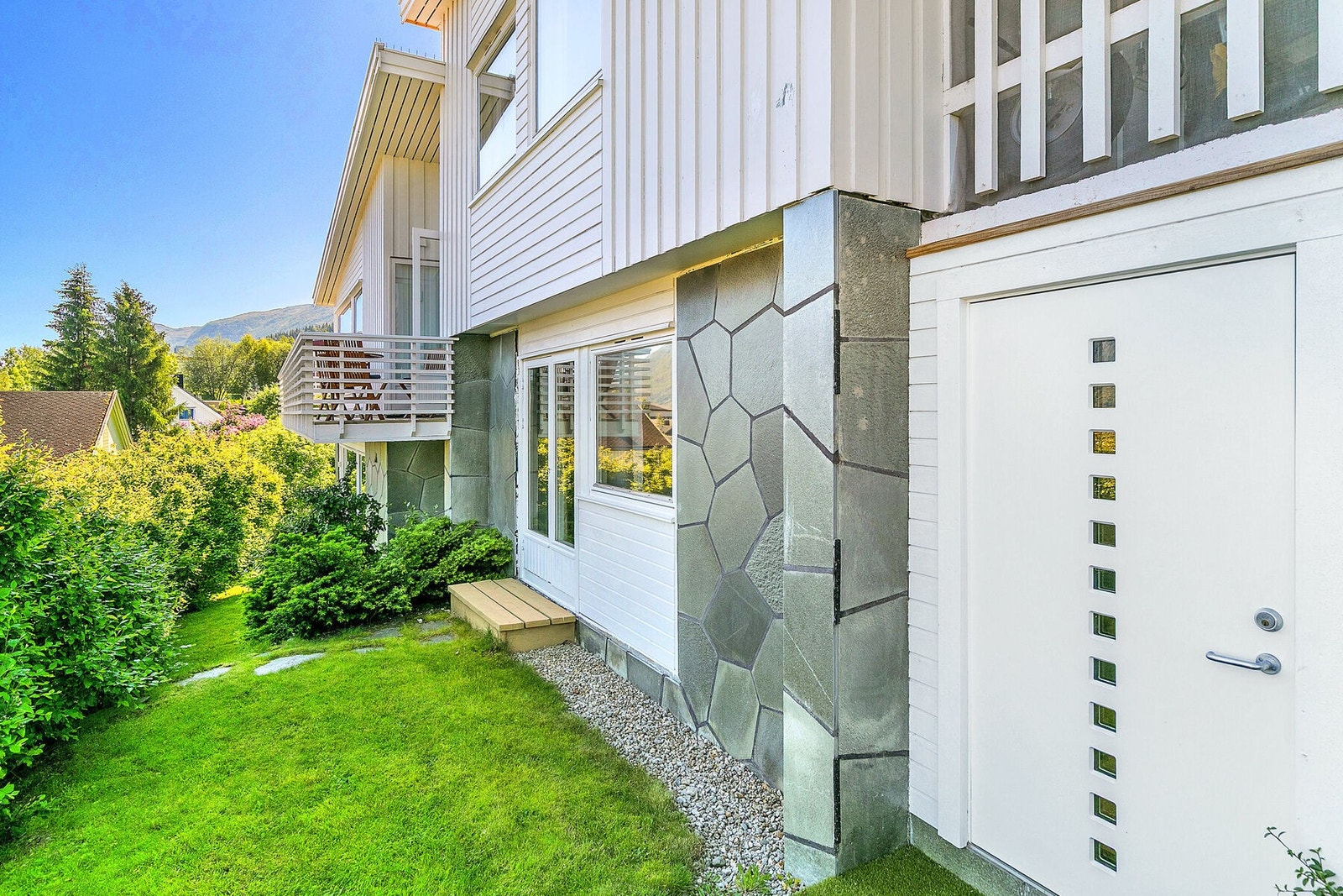 Adkomst til underetasjen Galleribilde