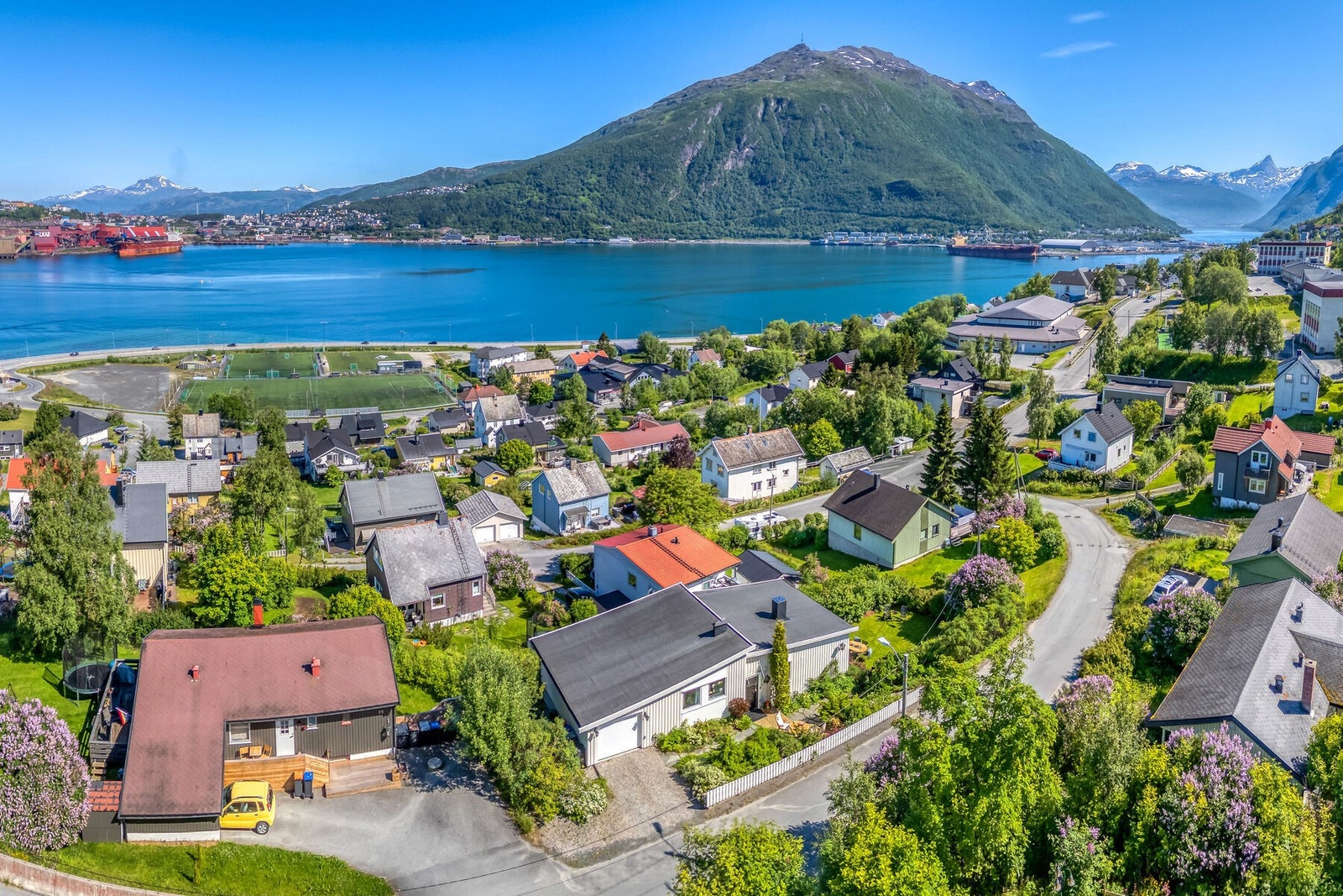 Moveien er en rolig og barnevennlig gate Galleribilde