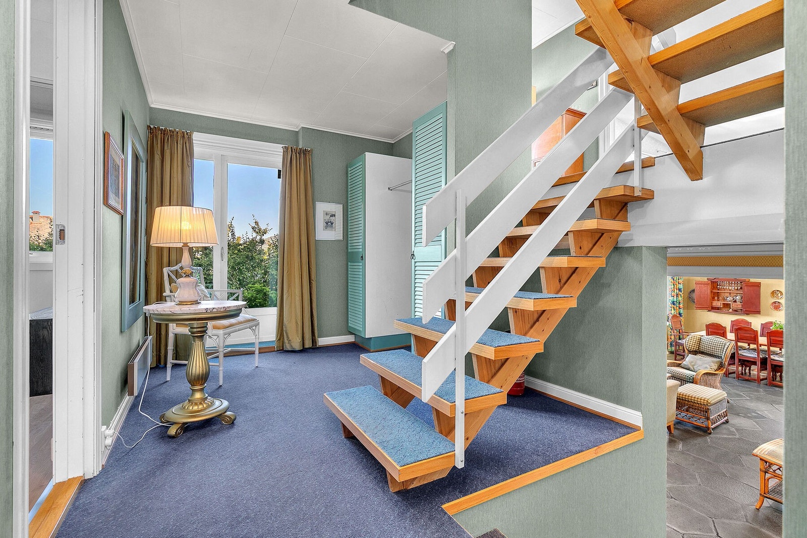 Underetasje - Gang Galleribilde