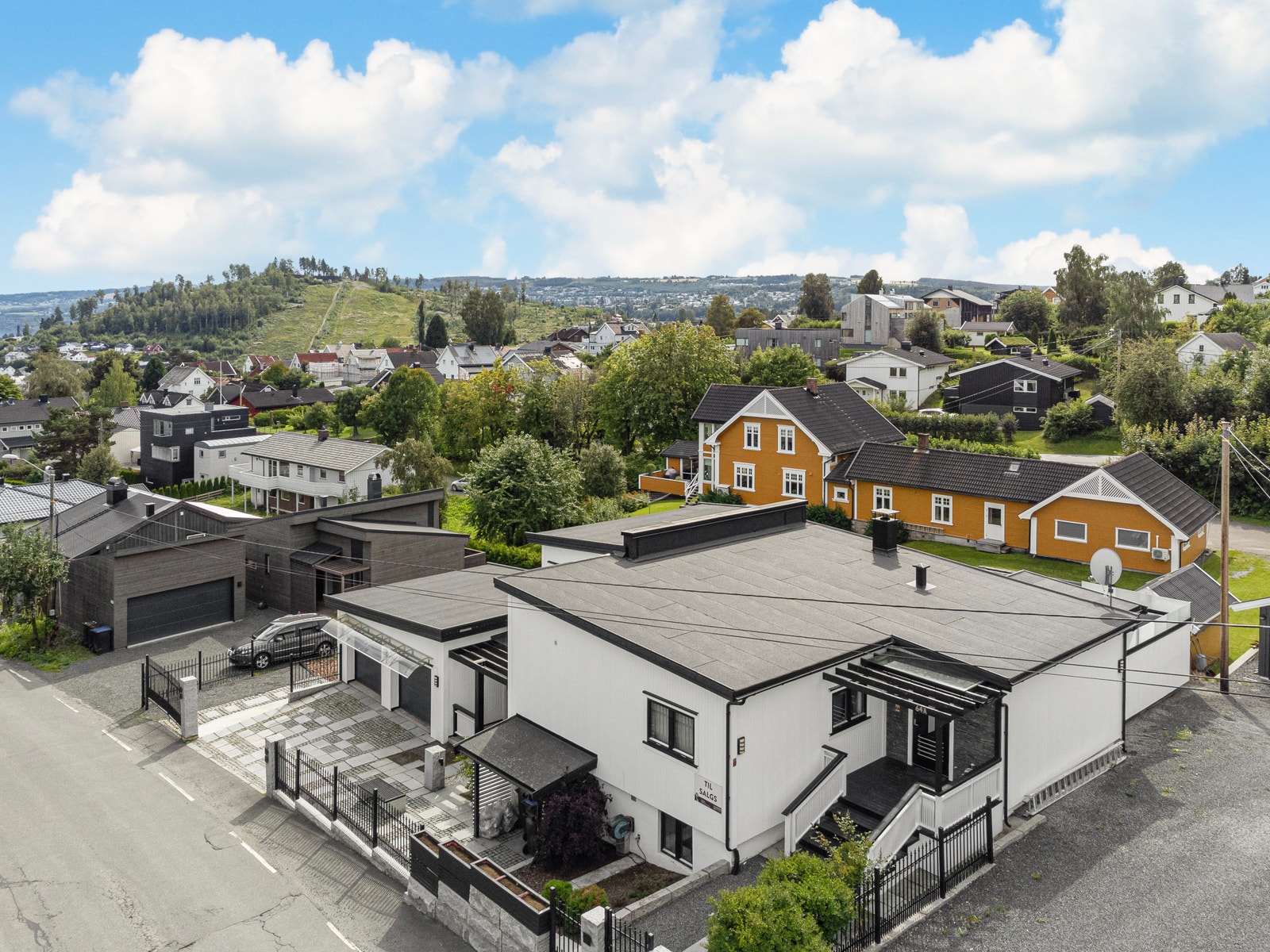 Oversiktsbilde for eiendommen Galleribilde