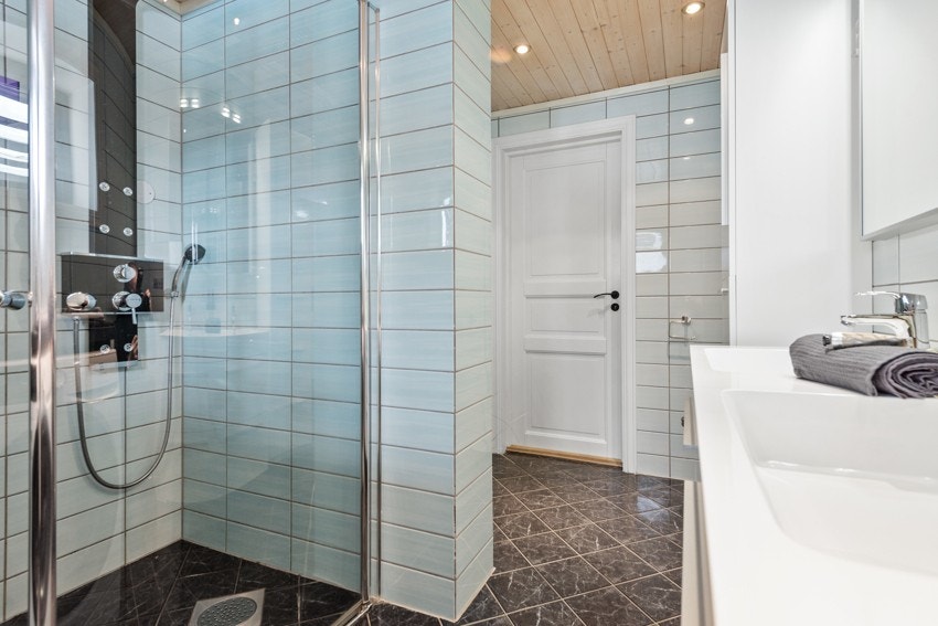 Hovedetasjen - bad Galleribilde