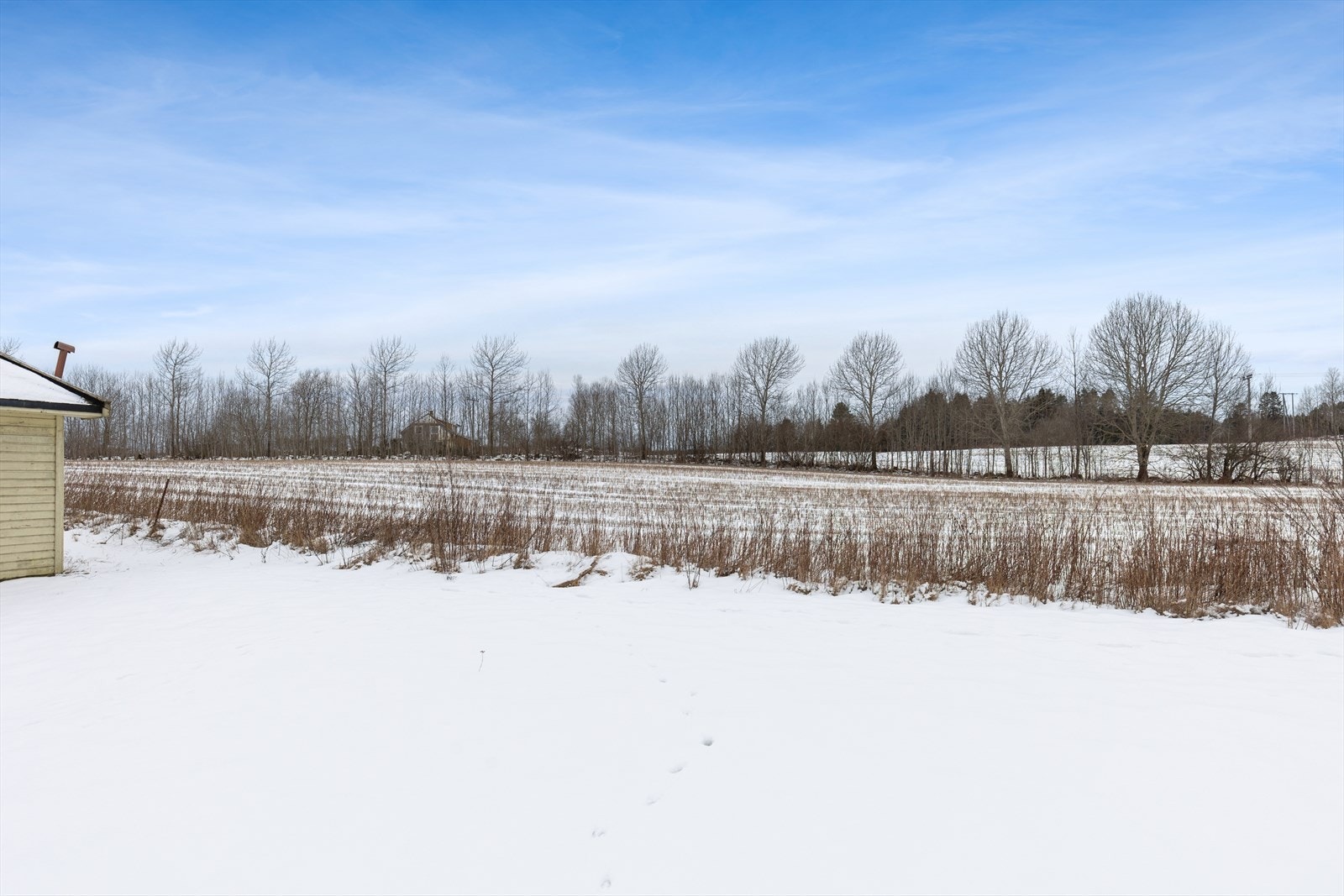 Her bor du landlig, men med god tilknytning til det meste. Galleribilde
