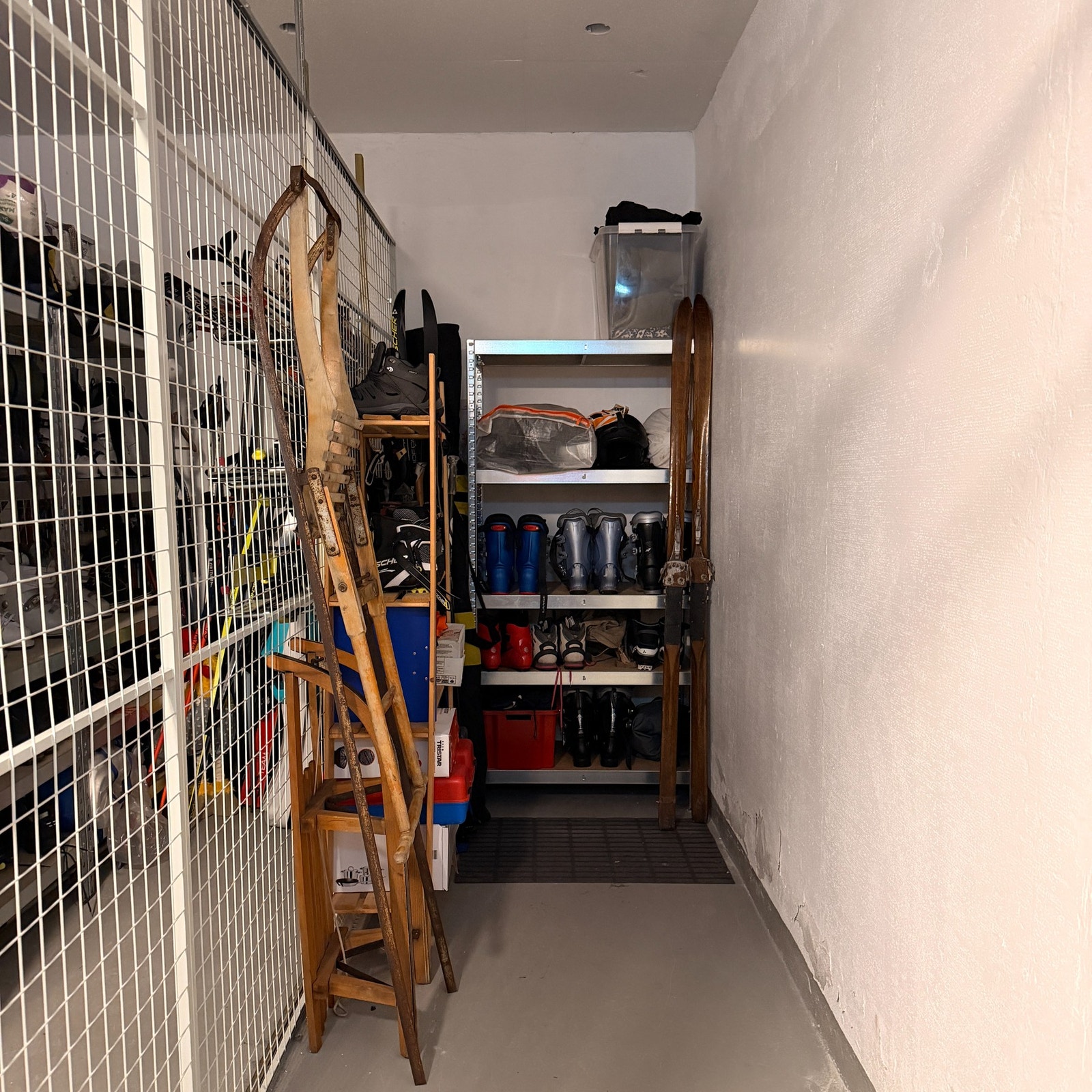 Leiligheten disponerer egen bod i sameiets fellesarealer Galleribilde