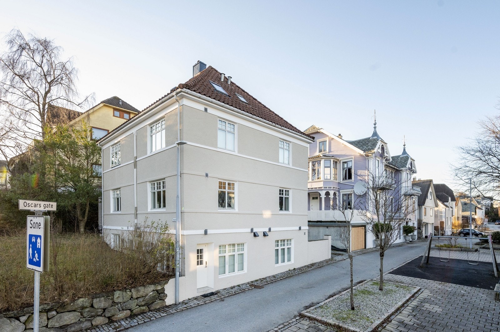 Velkommen til Oscars gate 16 A - Lys og innbydende 3-roms med sentral beliggenhet! Galleribilde