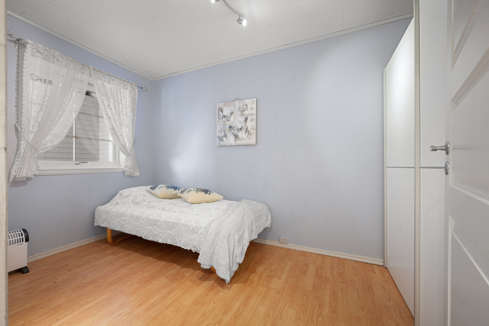 Soverom 3 - egner seg godt som barnerom, kontor eller gjesterom Galleribilde