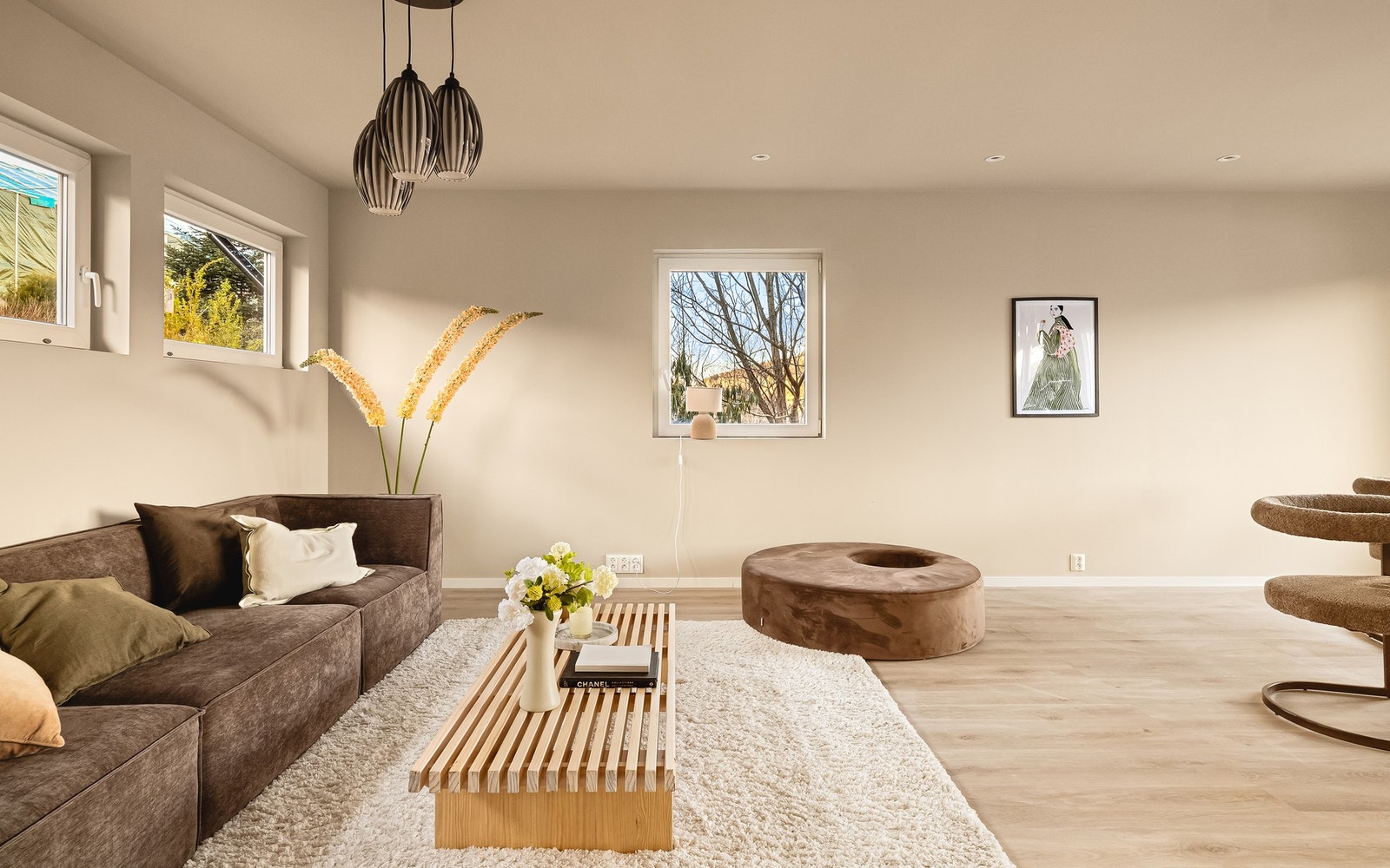 Store deler av boligen er pusset opp innvendig i 2025/2026 Galleribilde