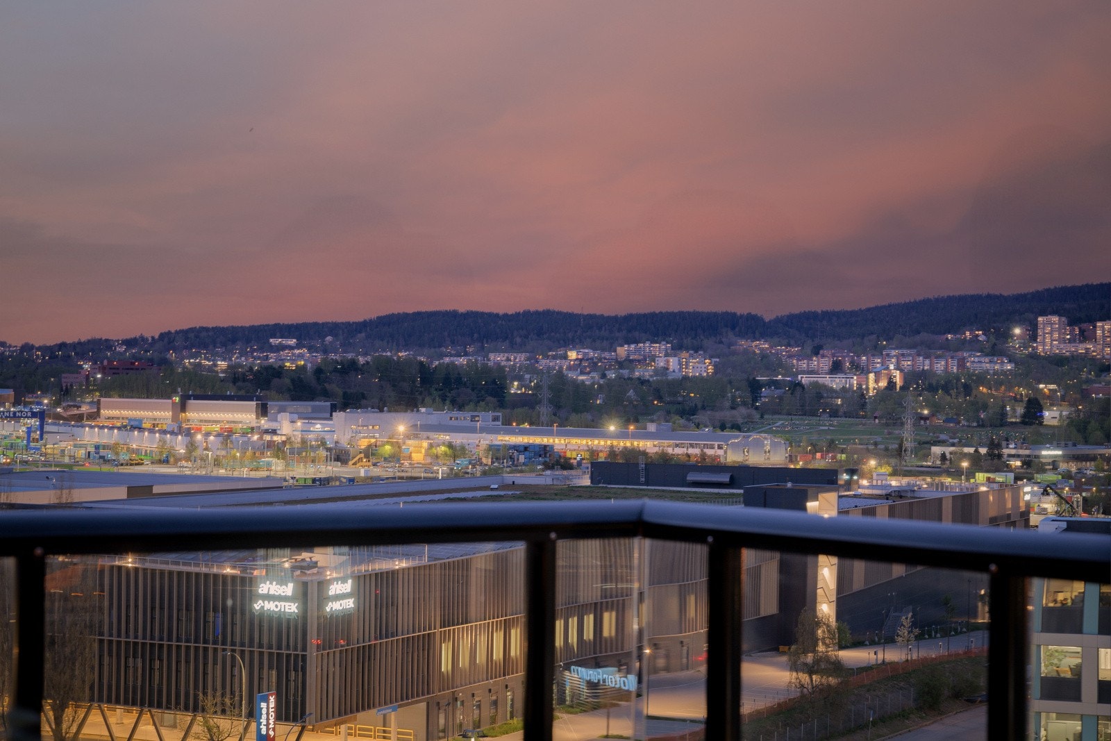 Utsiktsbilder. Galleribilde