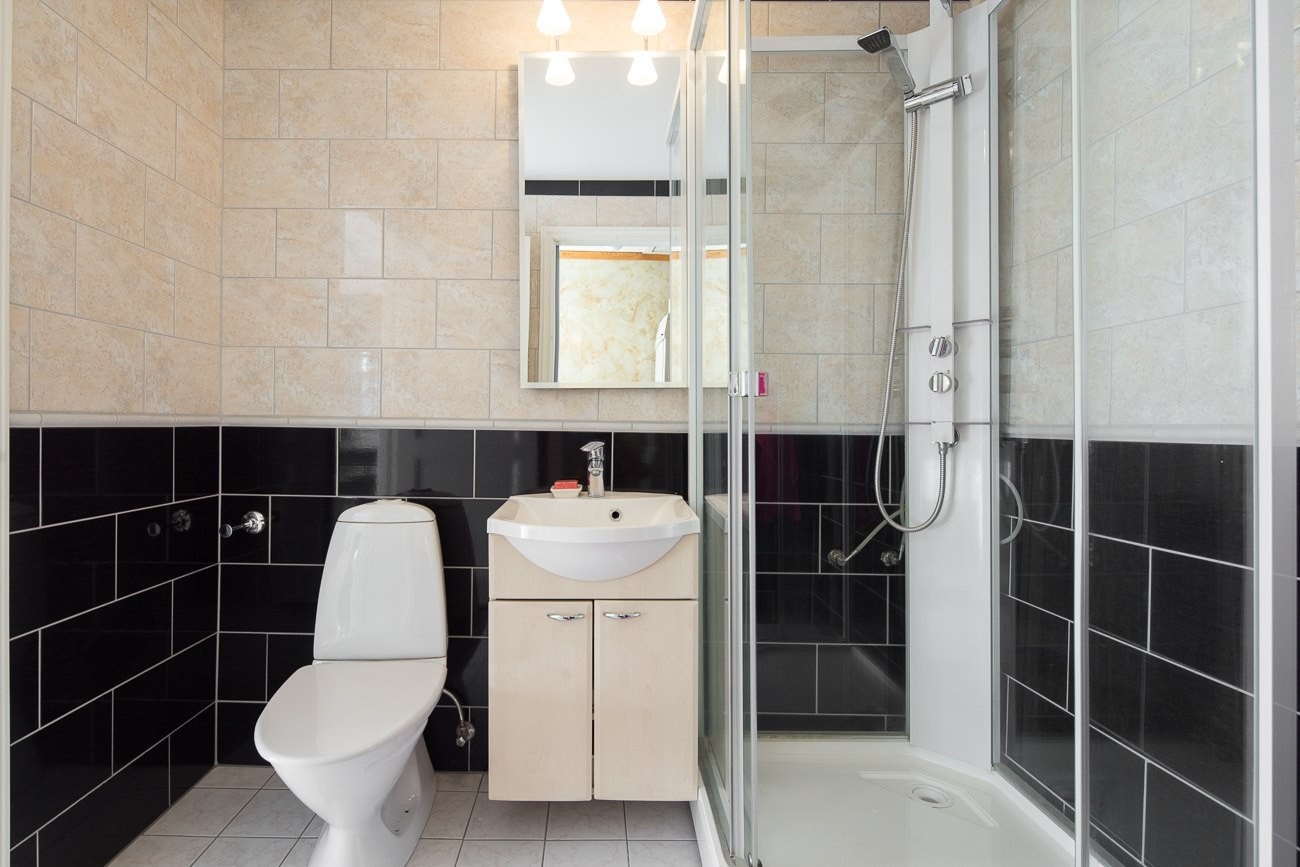 Bad med dusj Galleribilde