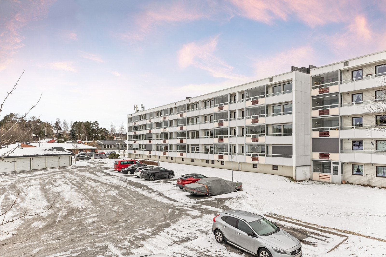 Leiligheten ligger i andre etasje Galleribilde