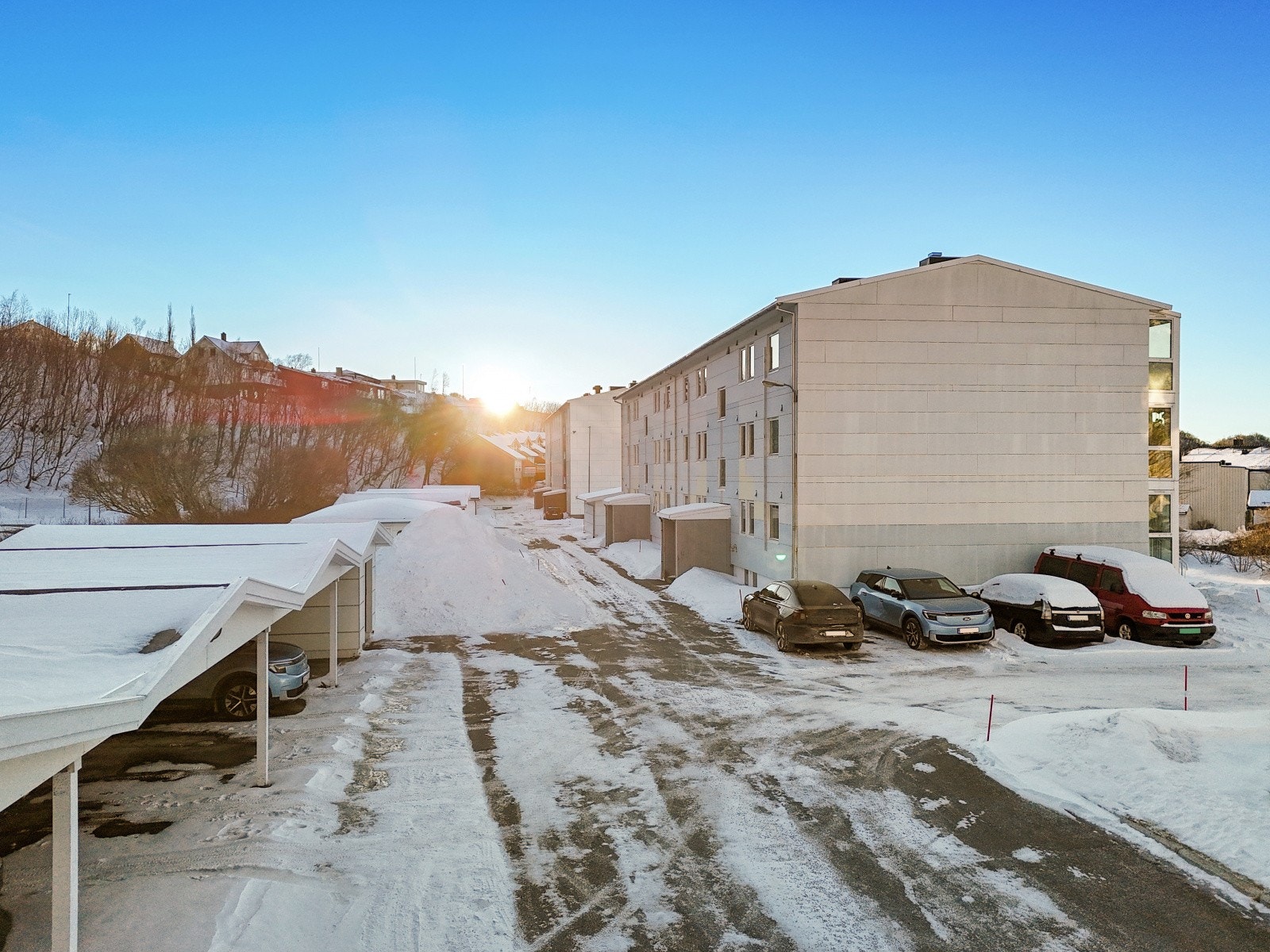 Øvrevold Borettslag! Beliggende i et attraktivt område i Bodø, med kort avstand til både natur og byens fasiliteter. Galleribilde
