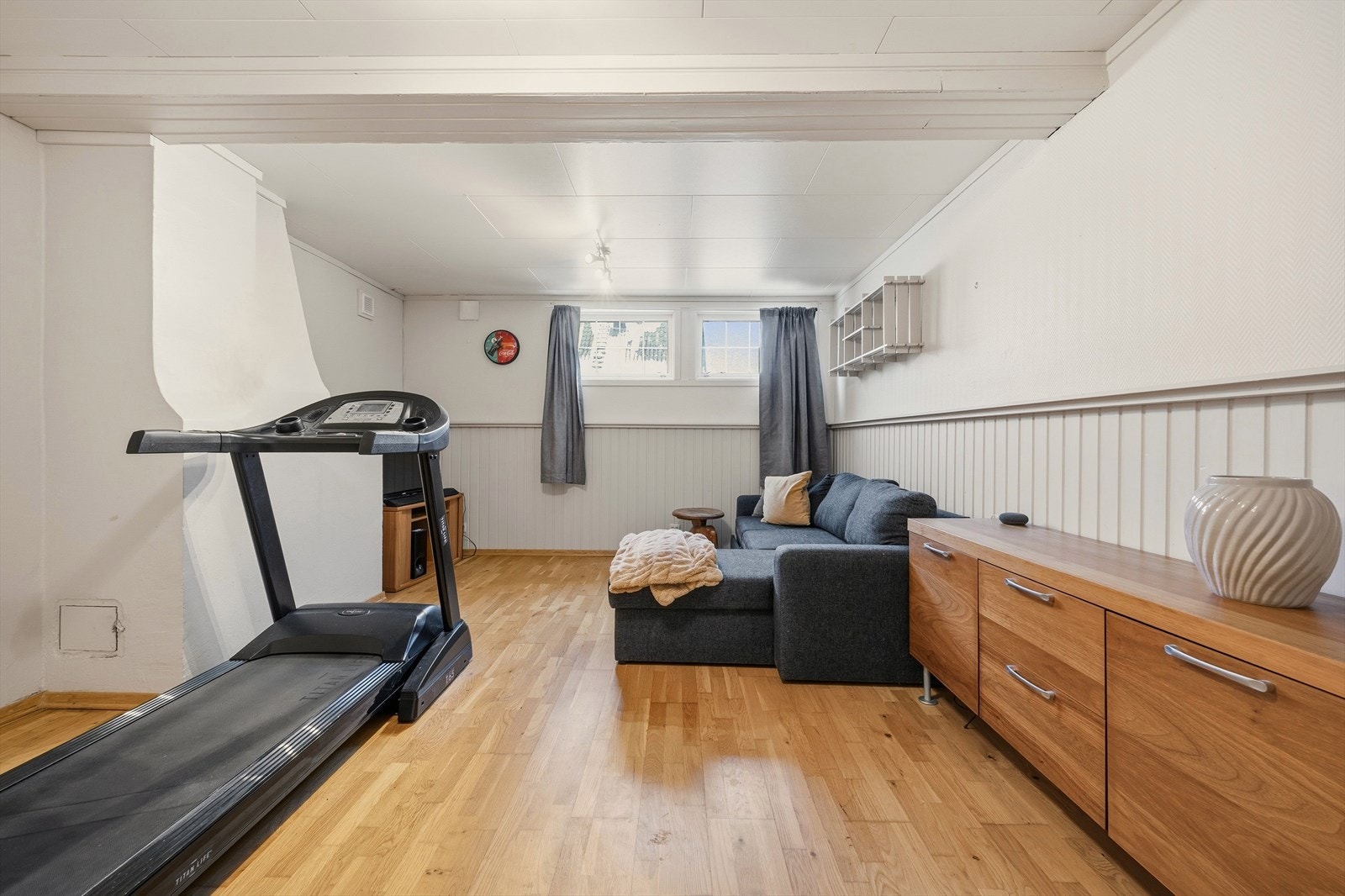 Kjellerstue Galleribilde