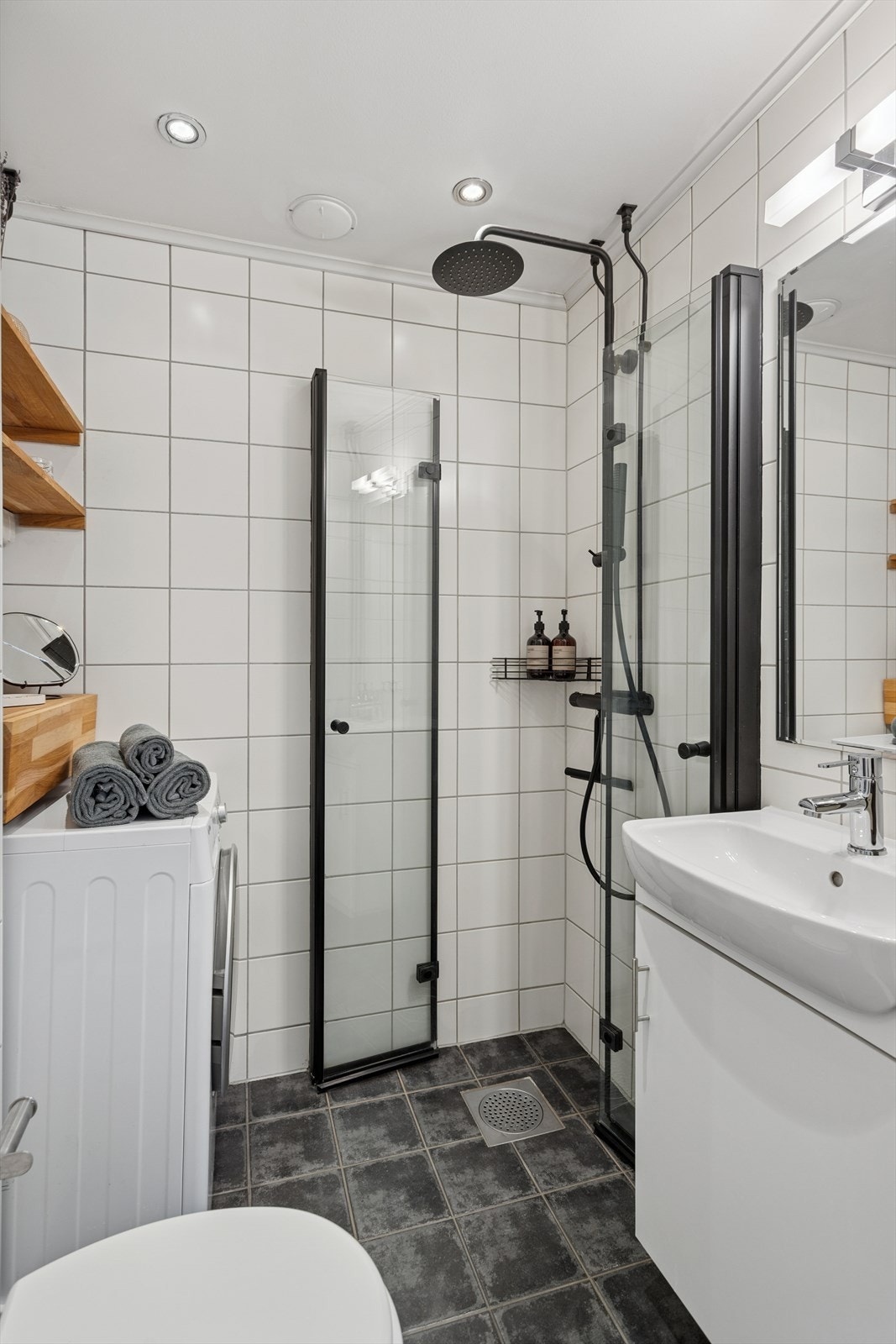 Baderom bygget i 2007/2008 i regi av borettslaget Galleribilde