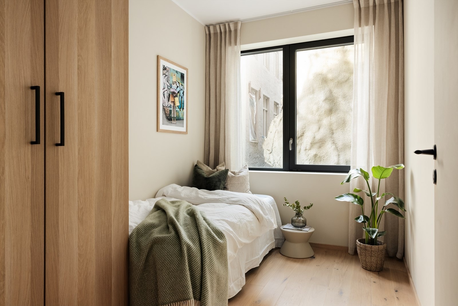 Det andre soverommet måler 6,9 kvm. Galleribilde