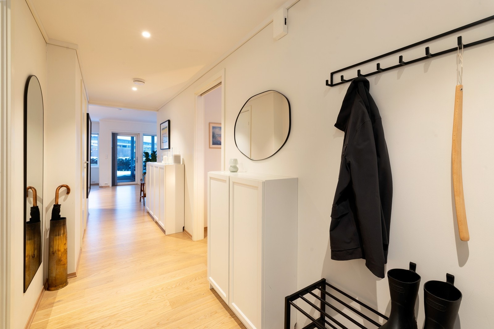 Hall/gang Galleribilde