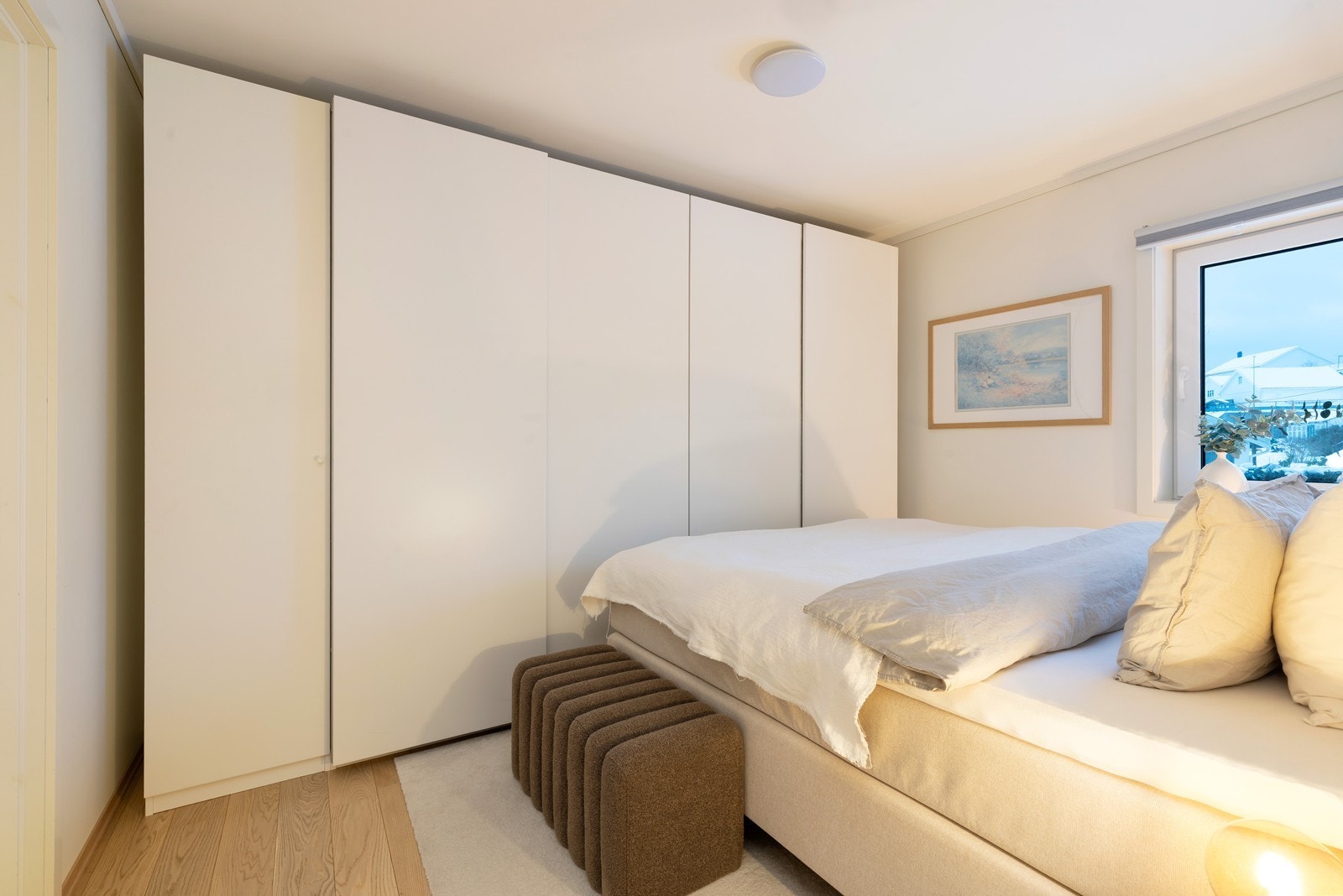 Fra soverommet er det inngang til bod/teknisk rom Galleribilde