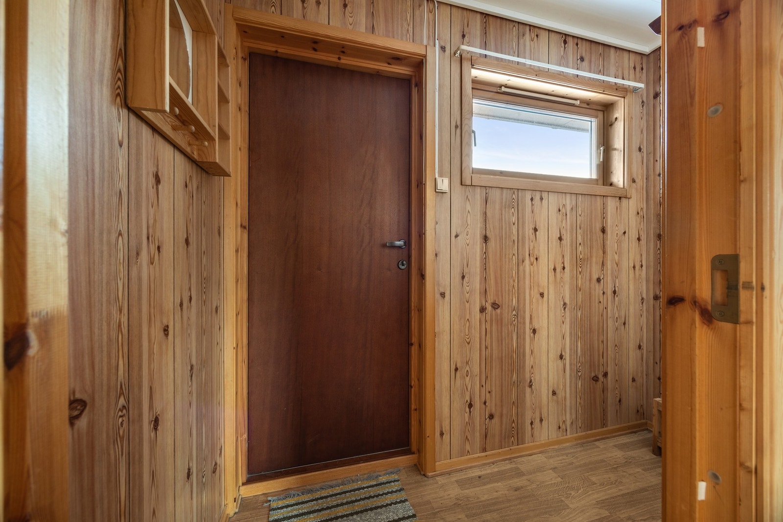 Entré - 3 kvm. Galleribilde