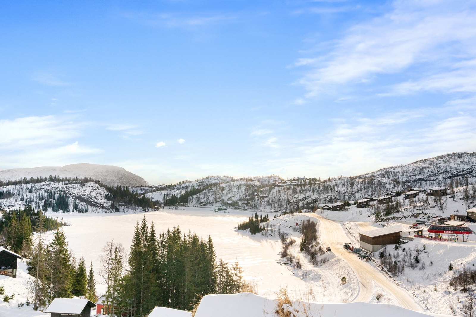 Utsikt fra terrasse. Galleribilde