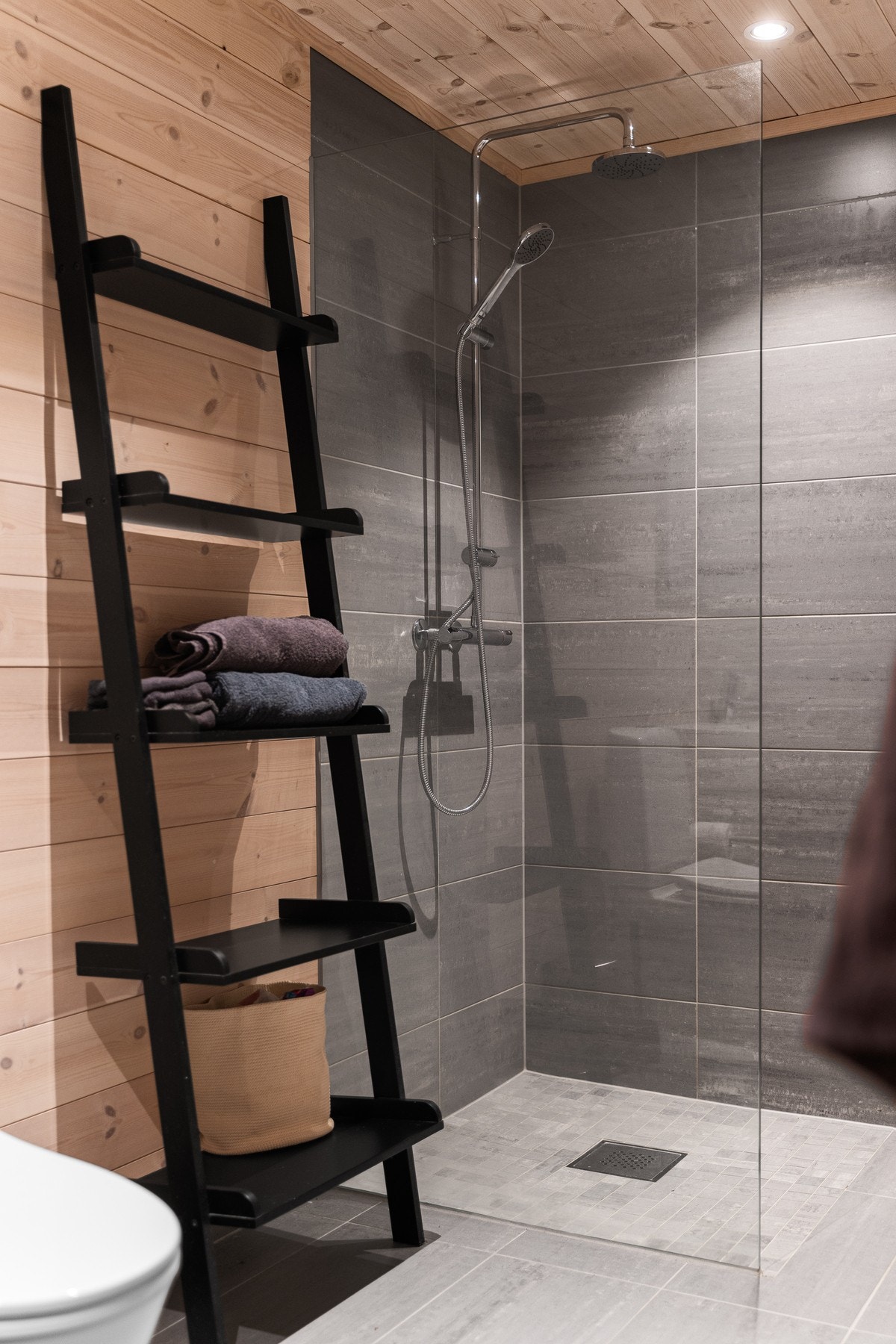 Bad II. Galleribilde