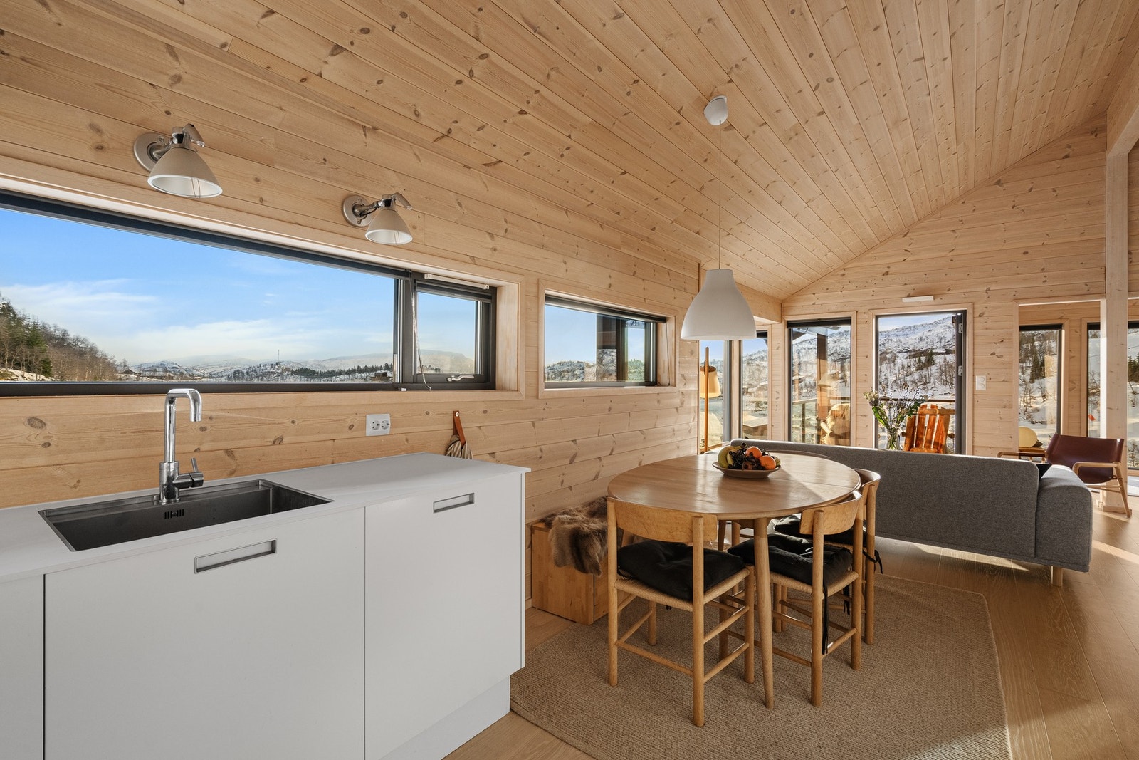 Stue/kjøkken. Galleribilde