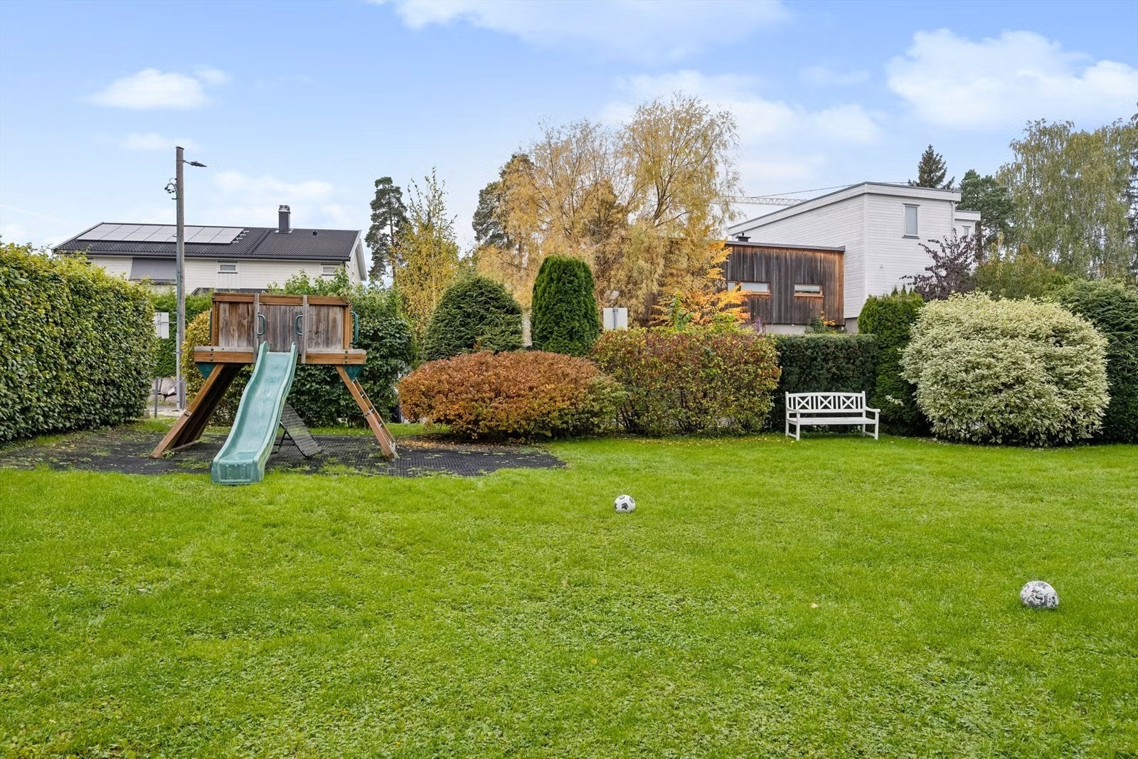 Boligen ligger i et populært og barnevennlig boligområde. Galleribilde
