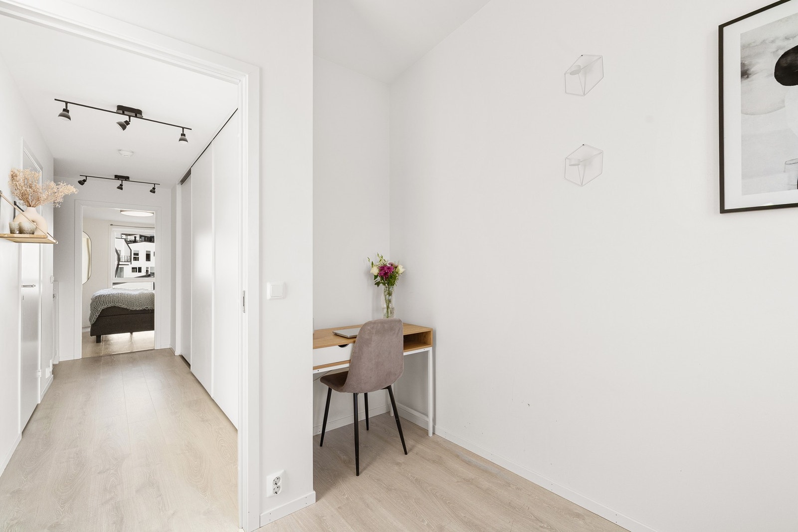 Her passer det perfekt inn med en skrivepult. Galleribilde