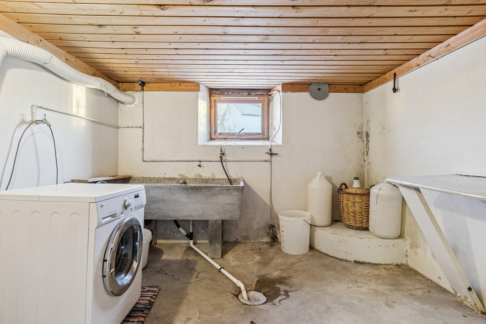 Vaskerom i kjeller Galleribilde