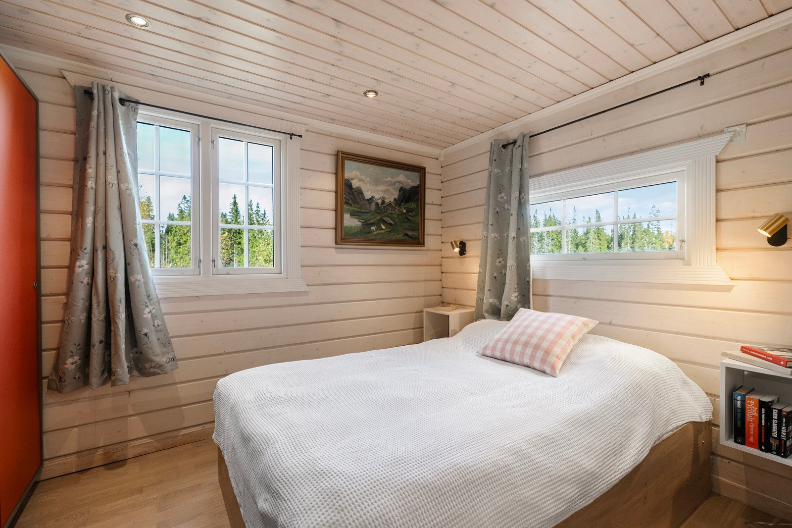 Fritidsboligen har totalt 2 romslige soverom. Galleribilde