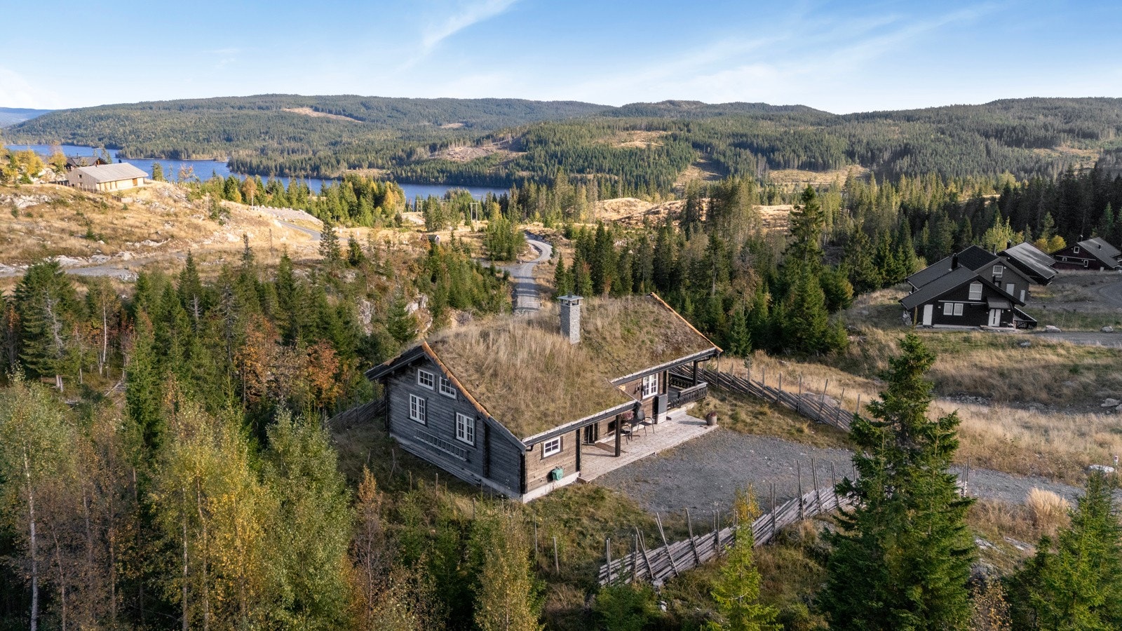 Fra Oslo-området er du på hytta etter en drøy time i bil. Galleribilde