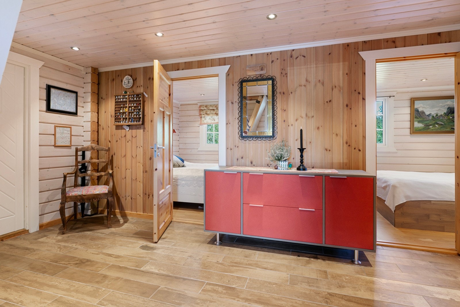 Her er det god plass til å sette inn garderobeløsning etter egne ønsker og behov. Galleribilde