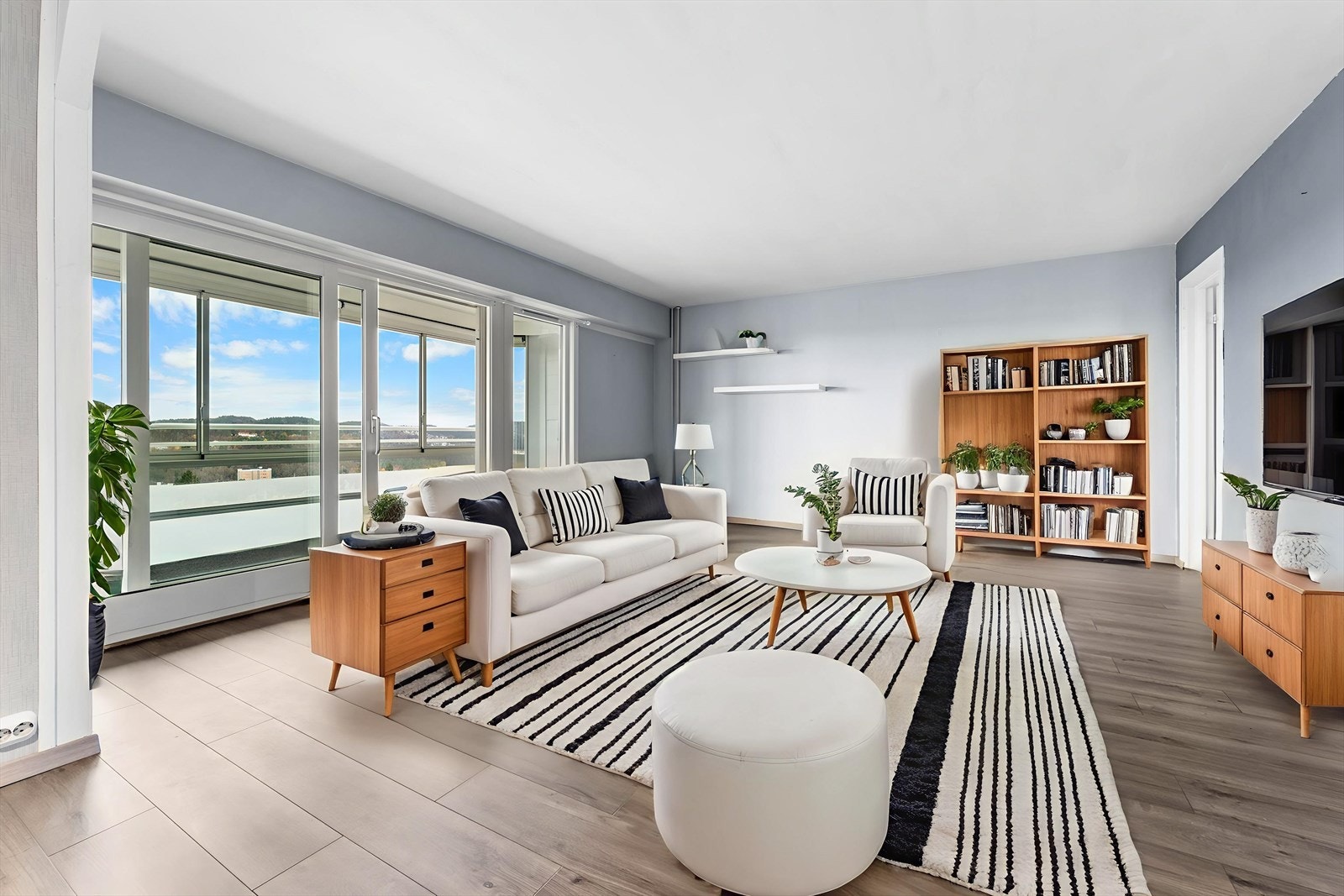 Stue - digitalt innredet bilde (avvik ift. skalering kan forekomme). Galleribilde