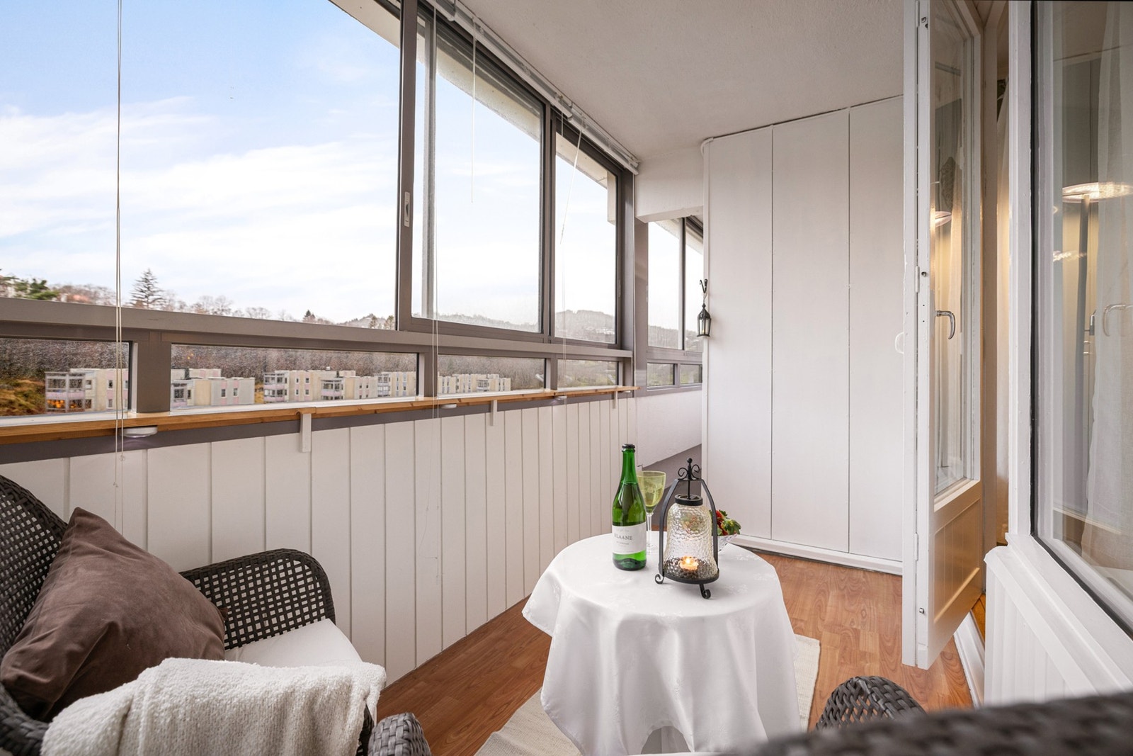 - Sømløs overgang mellom inne- og uterom - Galleribilde