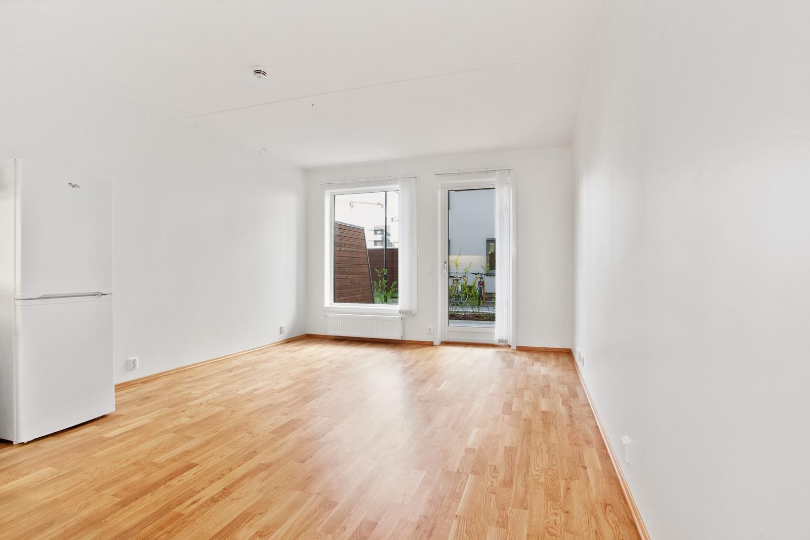 Stue med utgang til terrasse Galleribilde