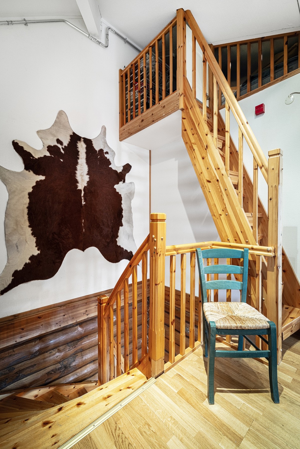 Trapp opp til lite hemsrom. Galleribilde