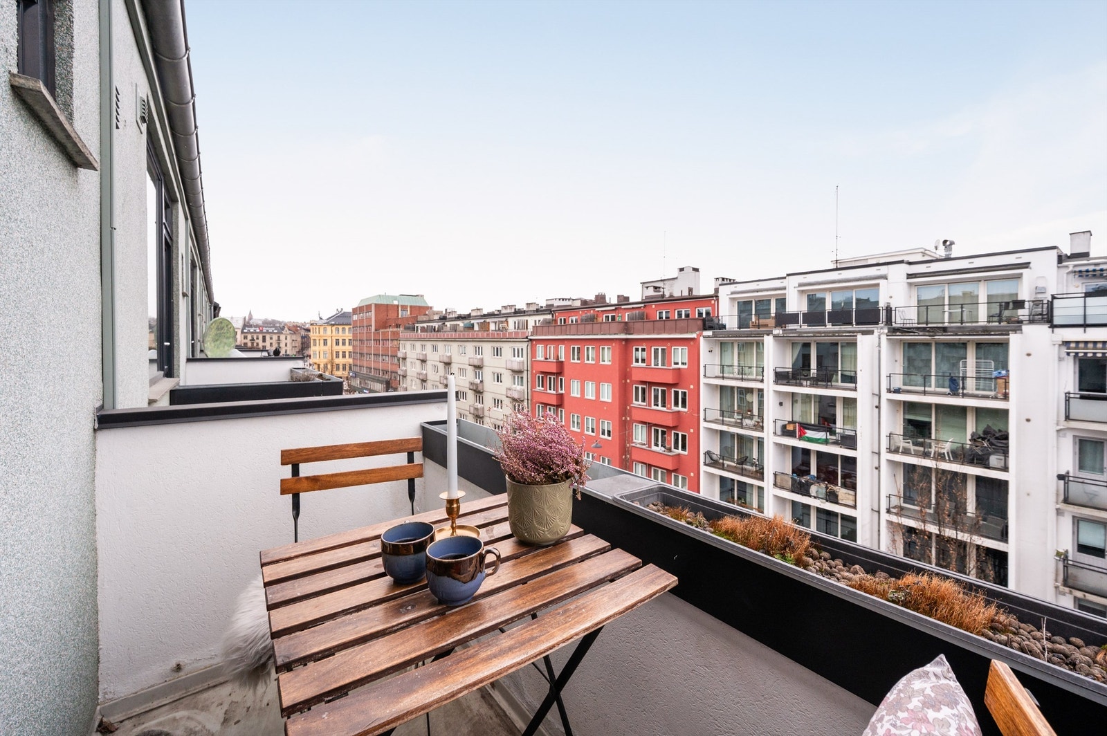 Balkongen vender mot sørøst Galleribilde