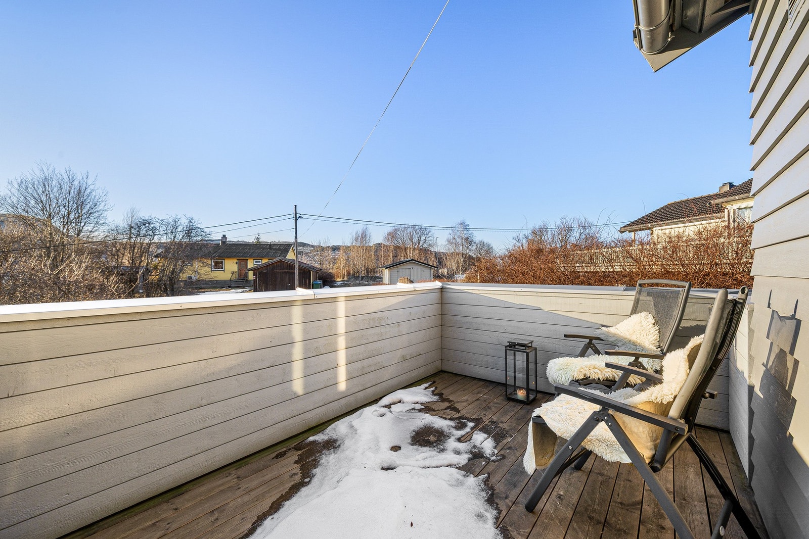 Balkong på 9 kvm med utgang fra garderobe. Galleribilde