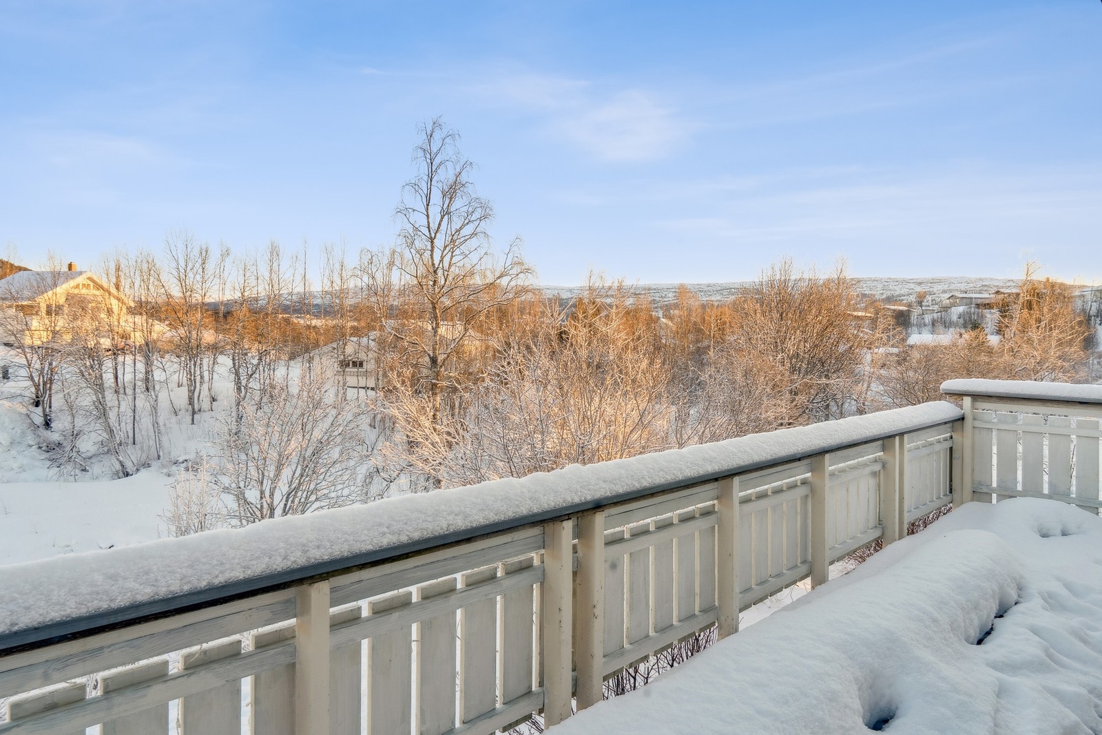 Balkong og utsikt Galleribilde