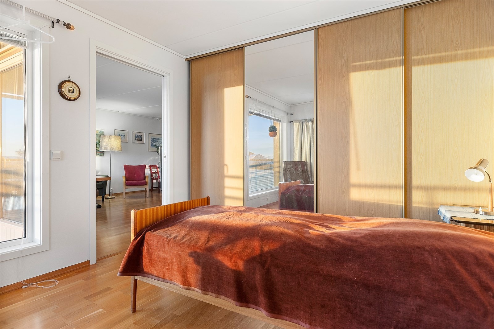 God skapplass på soverommet Galleribilde