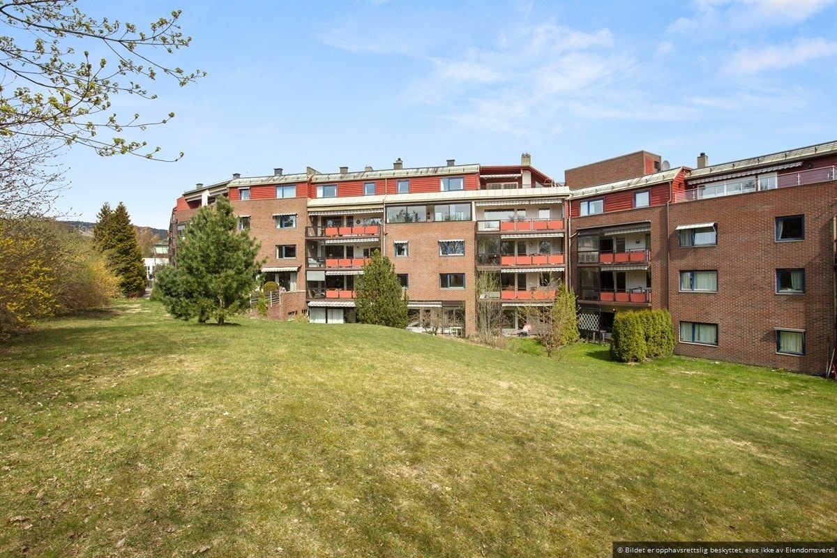 Fasaden høsten 2025. Galleribilde