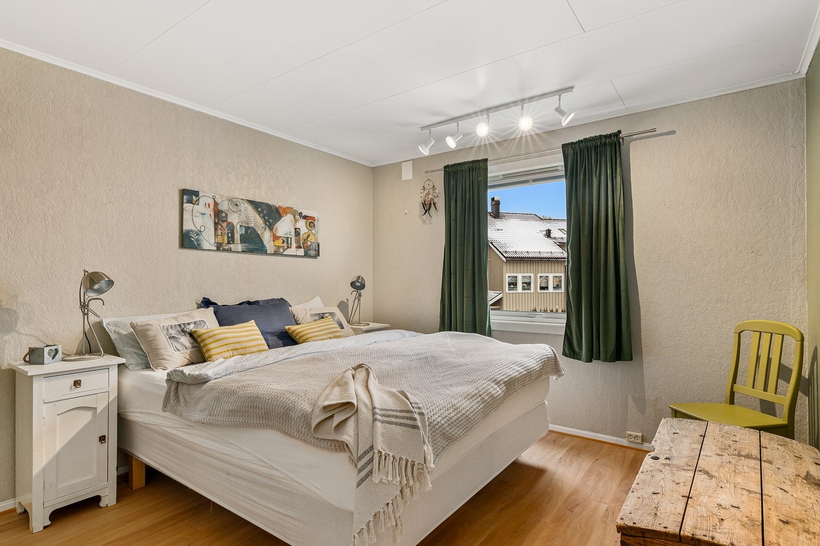 Det er tre soverom i 2.etg. Galleribilde